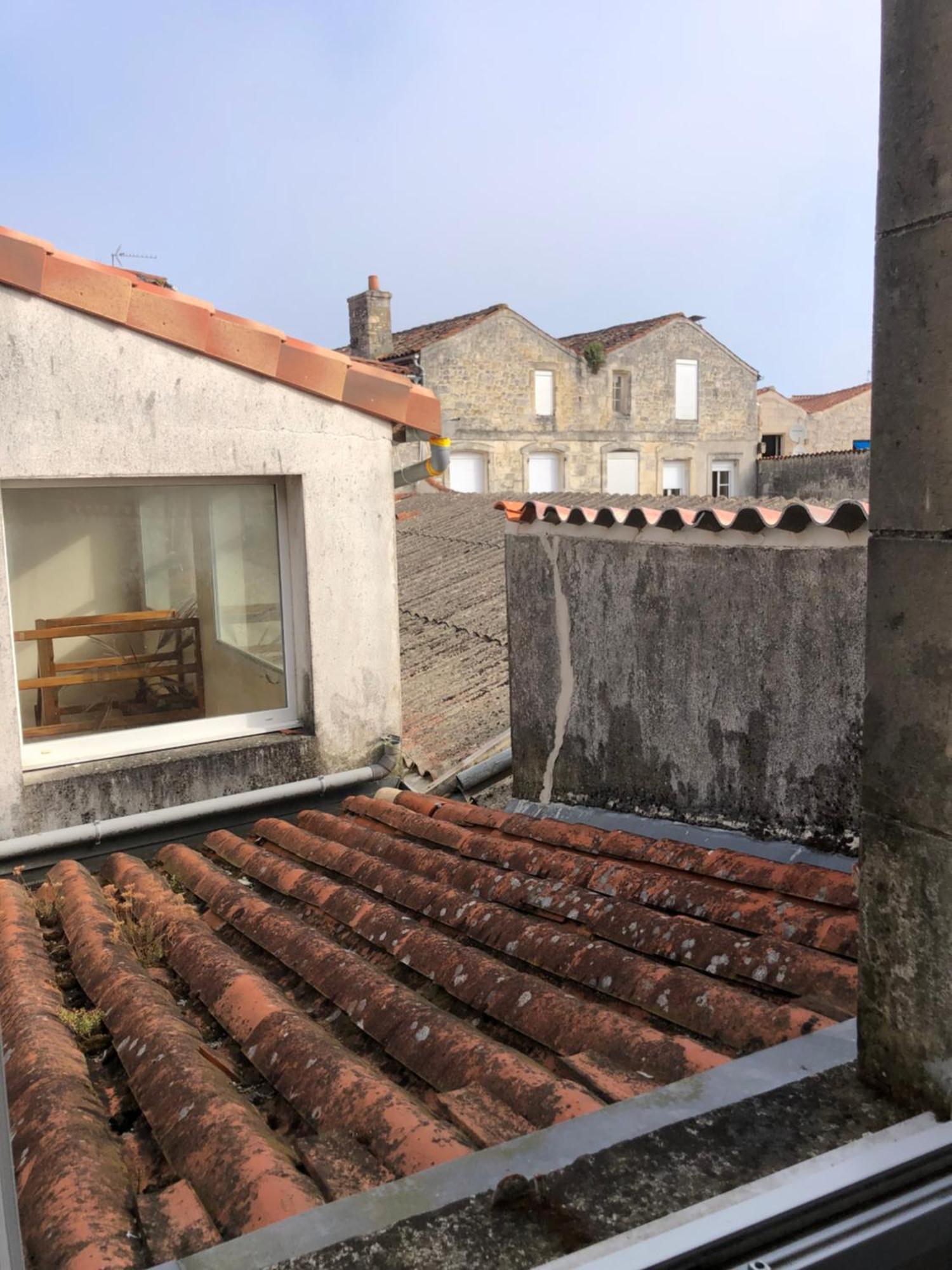 Saint House Couette-café